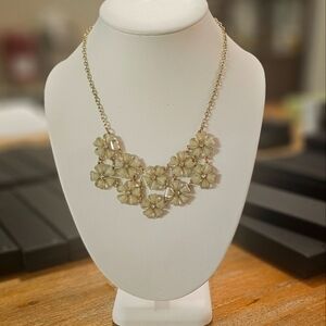 Vintage Signed Flower Necklace.